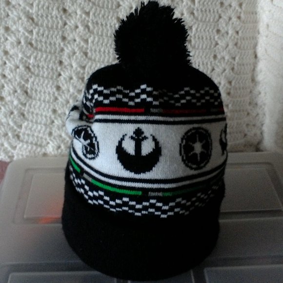 Star Wars stocking hat - Picture 2 of 2